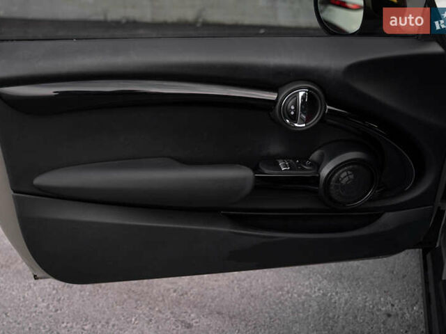 Сірий Міні Cooper, об'ємом двигуна 2 л та пробігом 118 тис. км за 16500 $, фото 25 на Automoto.ua