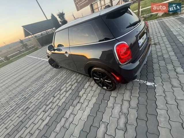 Сірий Міні Cooper, об'ємом двигуна 2 л та пробігом 79 тис. км за 16300 $, фото 3 на Automoto.ua