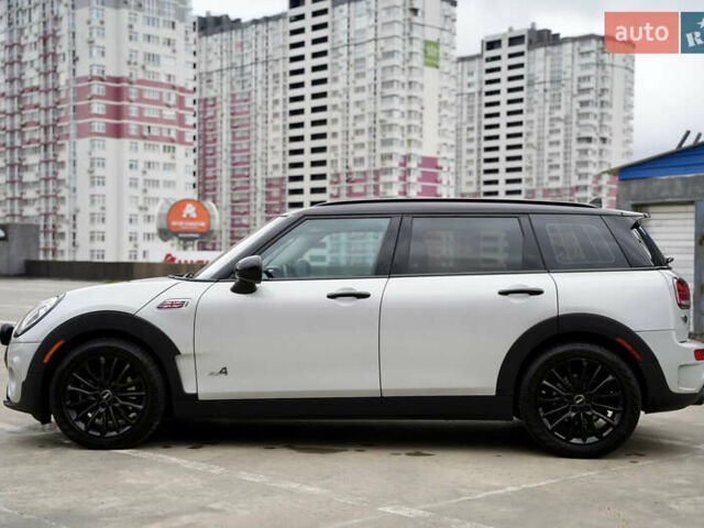 Сірий Міні Cooper, об'ємом двигуна 2 л та пробігом 91 тис. км за 19300 $, фото 5 на Automoto.ua