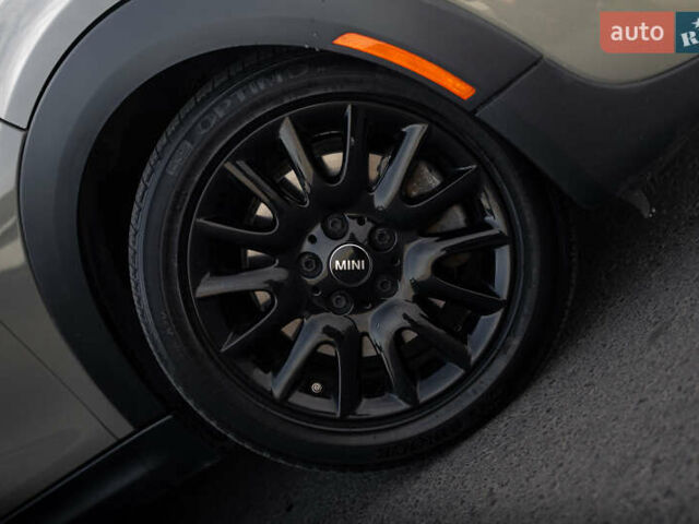 Сірий Міні Cooper, об'ємом двигуна 2 л та пробігом 118 тис. км за 16500 $, фото 11 на Automoto.ua
