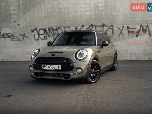 Сірий Міні Cooper, об'ємом двигуна 2 л та пробігом 118 тис. км за 16500 $, фото 3 на Automoto.ua