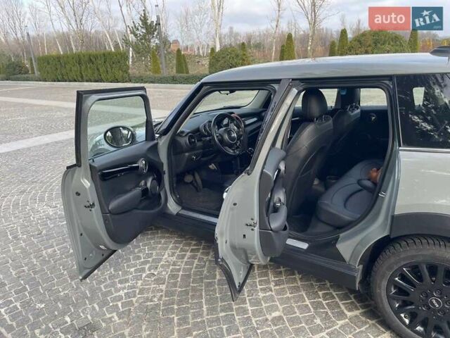 Сірий Міні Cooper, об'ємом двигуна 2 л та пробігом 61 тис. км за 23999 $, фото 19 на Automoto.ua