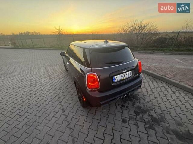 Сірий Міні Cooper, об'ємом двигуна 2 л та пробігом 79 тис. км за 16300 $, фото 6 на Automoto.ua