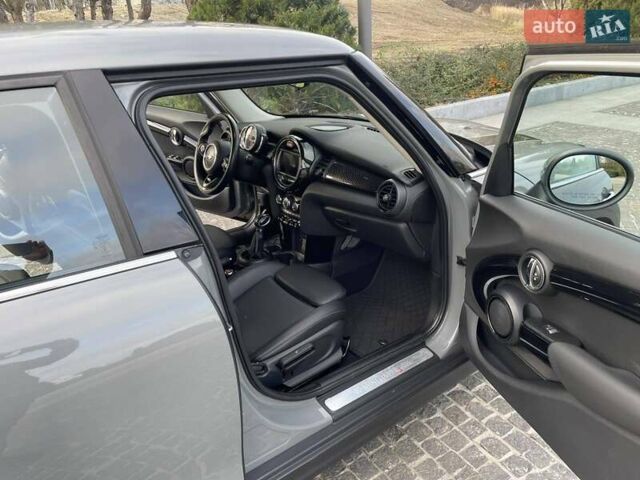 Сірий Міні Cooper, об'ємом двигуна 2 л та пробігом 61 тис. км за 23999 $, фото 21 на Automoto.ua