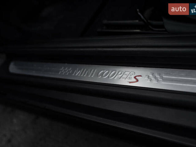 Сірий Міні Cooper, об'ємом двигуна 2 л та пробігом 118 тис. км за 16500 $, фото 26 на Automoto.ua