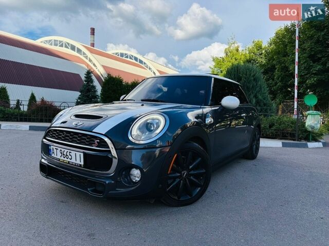 Сірий Міні Cooper, об'ємом двигуна 2 л та пробігом 82 тис. км за 12410 $, фото 8 на Automoto.ua