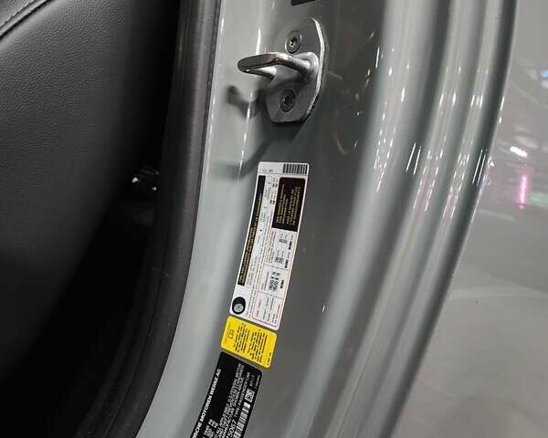 Сірий Міні Cooper, об'ємом двигуна 1.5 л та пробігом 37 тис. км за 19700 $, фото 46 на Automoto.ua