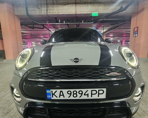 Сірий Міні Cooper, об'ємом двигуна 1.5 л та пробігом 37 тис. км за 19700 $, фото 49 на Automoto.ua