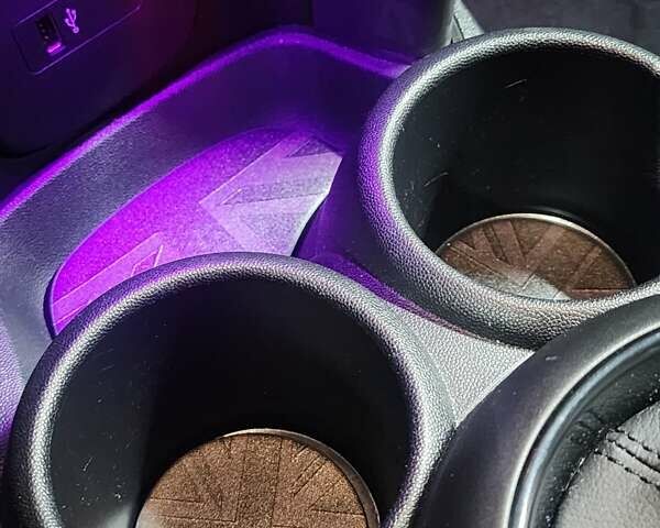 Сірий Міні Cooper, об'ємом двигуна 1.5 л та пробігом 37 тис. км за 19700 $, фото 32 на Automoto.ua