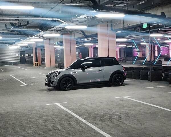 Сірий Міні Cooper, об'ємом двигуна 1.5 л та пробігом 37 тис. км за 19700 $, фото 76 на Automoto.ua