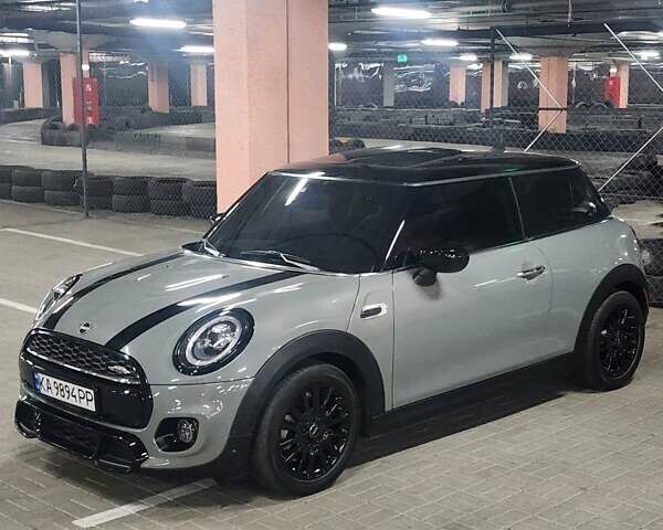 Сірий Міні Cooper, об'ємом двигуна 1.5 л та пробігом 37 тис. км за 19700 $, фото 15 на Automoto.ua