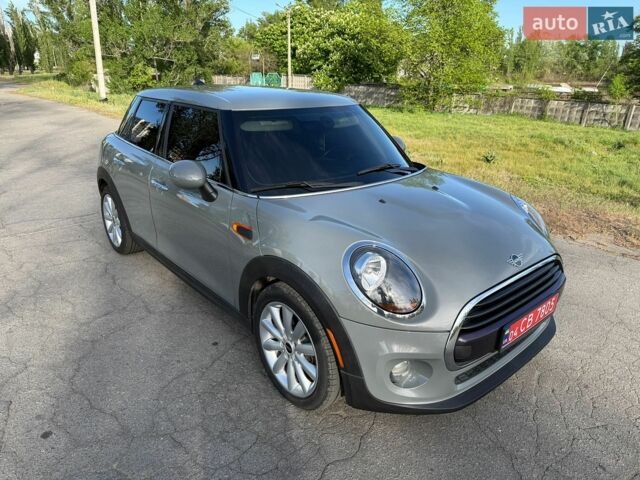 Сірий Міні Cooper, об'ємом двигуна 1.5 л та пробігом 167 тис. км за 12400 $, фото 17 на Automoto.ua