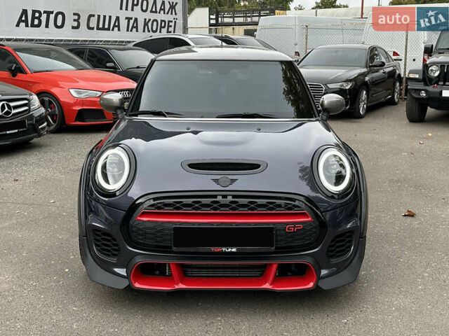 Сірий Міні Cooper, об'ємом двигуна 2 л та пробігом 28 тис. км за 44500 $, фото 5 на Automoto.ua