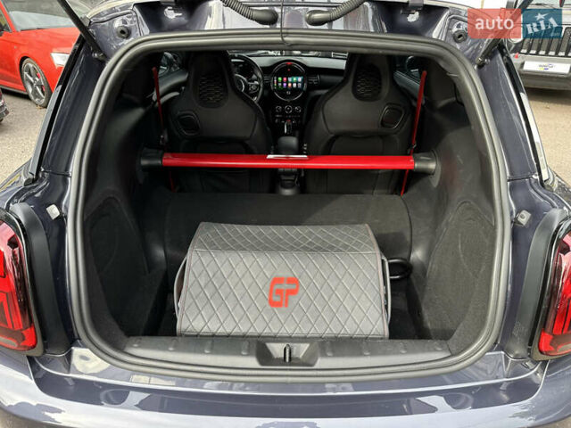 Сірий Міні Cooper, об'ємом двигуна 2 л та пробігом 28 тис. км за 44500 $, фото 32 на Automoto.ua