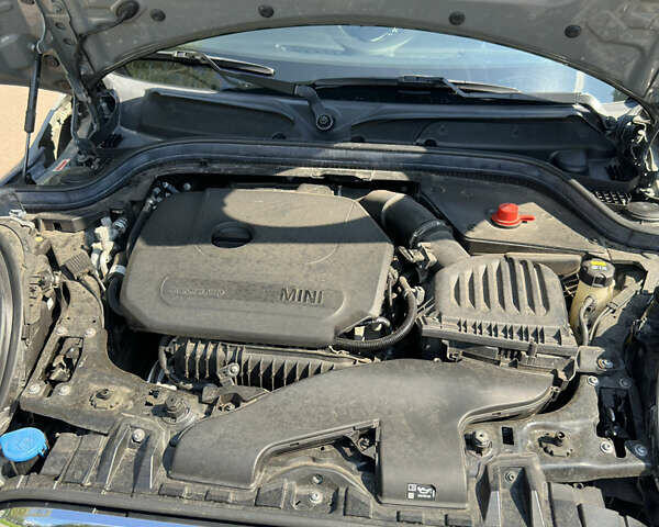 Сірий Міні Cooper, об'ємом двигуна 1.5 л та пробігом 30 тис. км за 18500 $, фото 31 на Automoto.ua