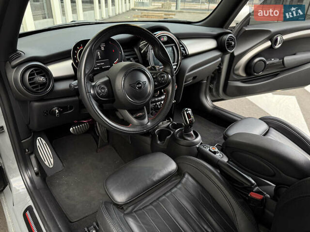 Сірий Міні Cooper, об'ємом двигуна 2 л та пробігом 53 тис. км за 22900 $, фото 26 на Automoto.ua