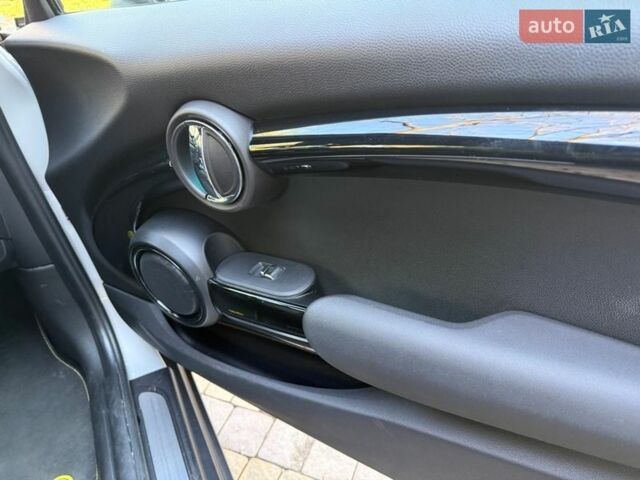 Сірий Міні Cooper, об'ємом двигуна 0 л та пробігом 100 тис. км за 14500 $, фото 14 на Automoto.ua