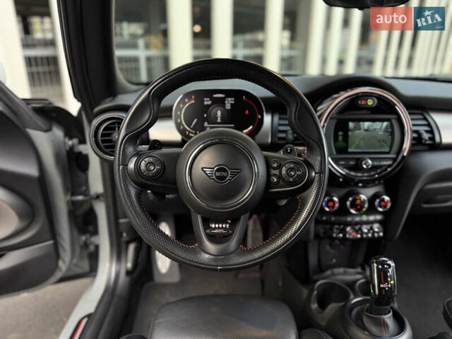 Сірий Міні Cooper, об'ємом двигуна 2 л та пробігом 53 тис. км за 22900 $, фото 44 на Automoto.ua