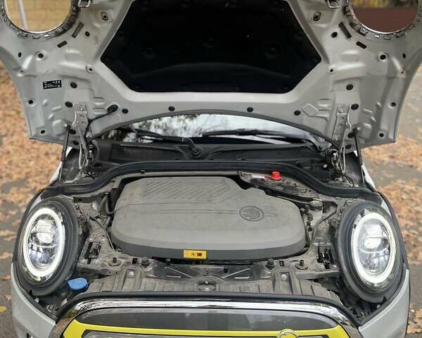 Міні Cooper 2020 у Новомосковске на Automoto.ua Сірий Міні Cooper, об'ємом двигуна 0 л та пробігом 37 тис. км за 16500 $, фото 1 на Automoto.ua