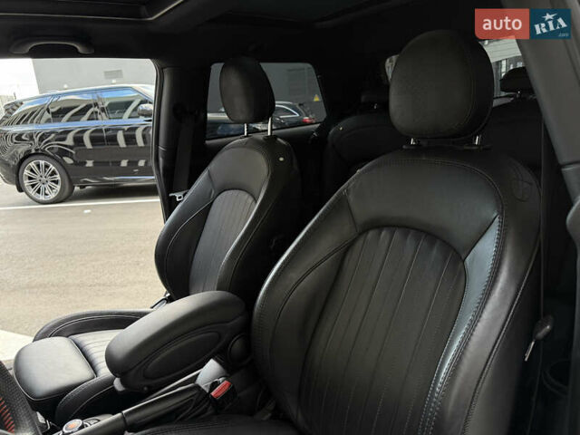Сірий Міні Cooper, об'ємом двигуна 2 л та пробігом 53 тис. км за 22900 $, фото 31 на Automoto.ua