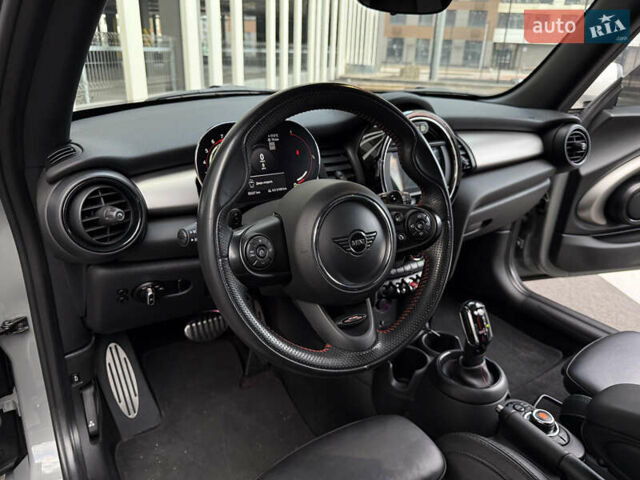 Сірий Міні Cooper, об'ємом двигуна 2 л та пробігом 53 тис. км за 22900 $, фото 28 на Automoto.ua
