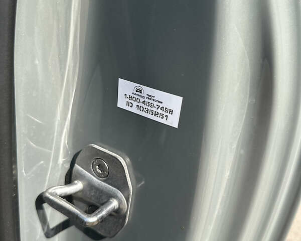 Сірий Міні Cooper, об'ємом двигуна 1.5 л та пробігом 30 тис. км за 18500 $, фото 29 на Automoto.ua