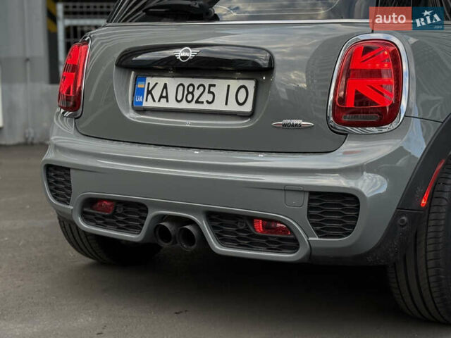 Сірий Міні Cooper, об'ємом двигуна 2 л та пробігом 53 тис. км за 22900 $, фото 24 на Automoto.ua