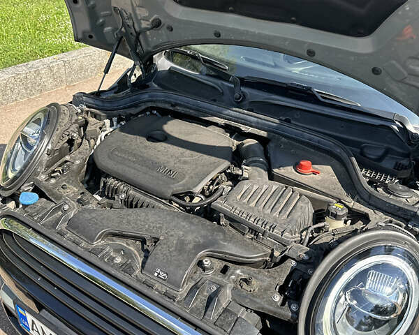 Сірий Міні Cooper, об'ємом двигуна 1.5 л та пробігом 30 тис. км за 18500 $, фото 36 на Automoto.ua