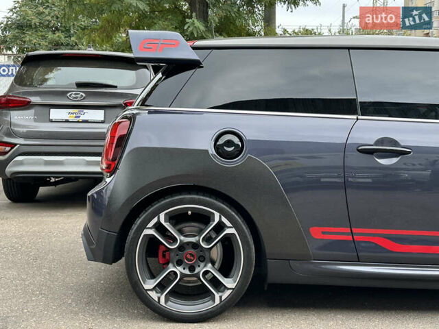 Сірий Міні Cooper, об'ємом двигуна 2 л та пробігом 28 тис. км за 44500 $, фото 14 на Automoto.ua