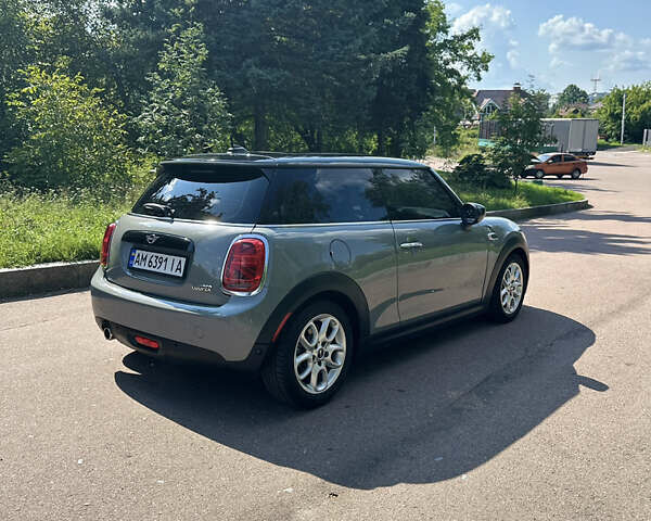 Сірий Міні Cooper, об'ємом двигуна 1.5 л та пробігом 30 тис. км за 18500 $, фото 3 на Automoto.ua
