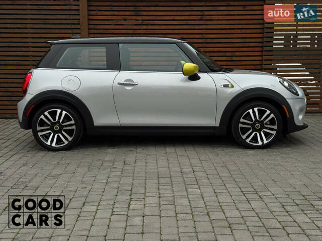 Сірий Міні Cooper, об'ємом двигуна 0 л та пробігом 21 тис. км за 20000 $, фото 7 на Automoto.ua