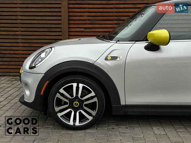 Сірий Міні Cooper, об'ємом двигуна 0 л та пробігом 21 тис. км за 20000 $, фото 11 на Automoto.ua