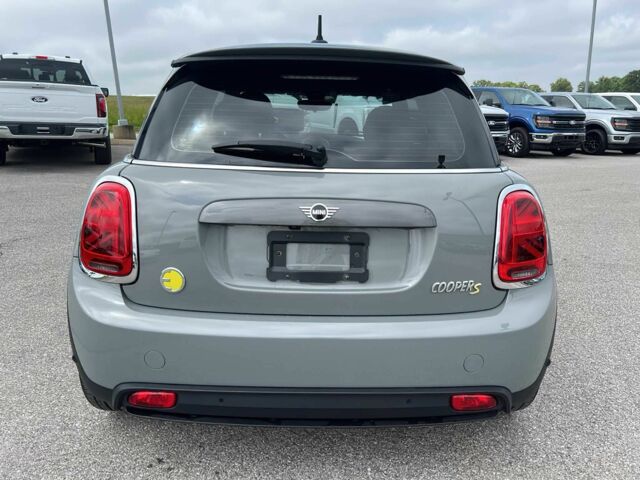 Сірий Міні Cooper, об'ємом двигуна 0 л та пробігом 24 тис. км за 8000 $, фото 4 на Automoto.ua