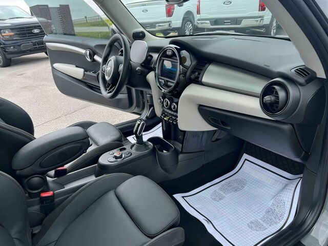 Серый Мини Купер, объемом двигателя 0 л и пробегом 30 тыс. км за 12000 $, фото 8 на Automoto.ua