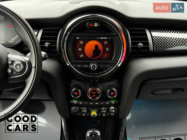 Сірий Міні Cooper, об'ємом двигуна 0 л та пробігом 21 тис. км за 20000 $, фото 35 на Automoto.ua