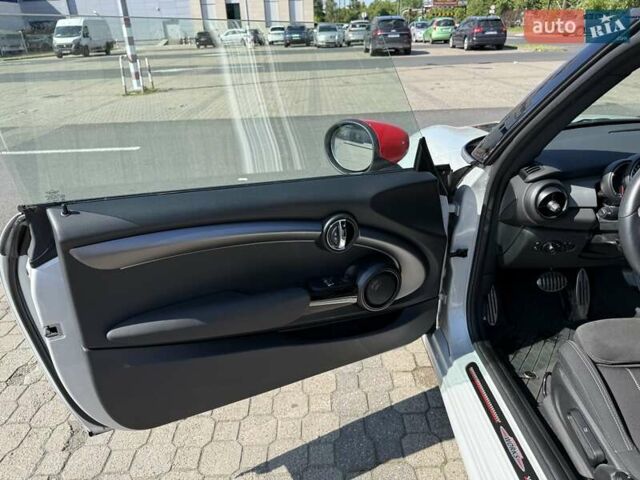 Сірий Міні Cooper, об'ємом двигуна 2 л та пробігом 47 тис. км за 28500 $, фото 20 на Automoto.ua