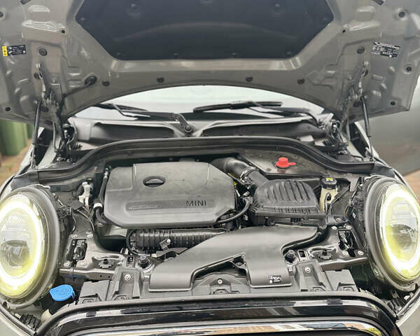 Серый Мини Купер, объемом двигателя 1.5 л и пробегом 10 тыс. км за 14700 $, фото 17 на Automoto.ua