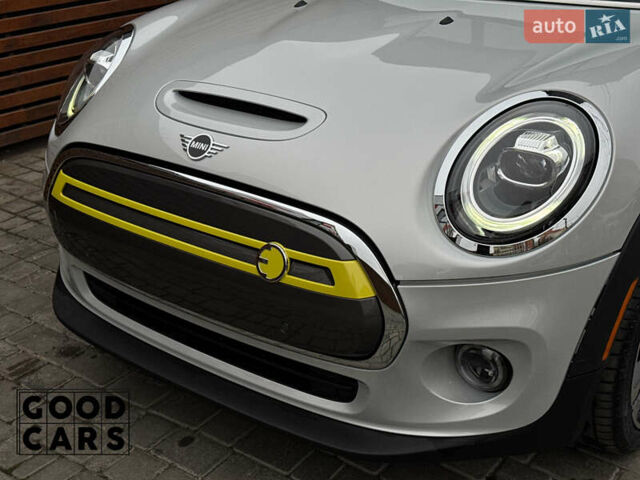 Сірий Міні Cooper, об'ємом двигуна 0 л та пробігом 21 тис. км за 20000 $, фото 15 на Automoto.ua