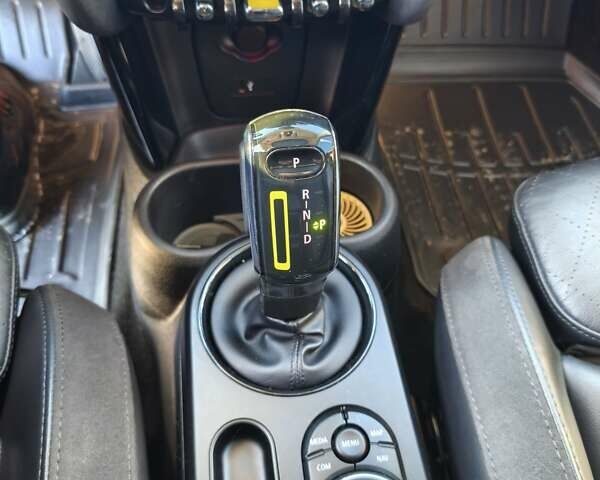 Сірий Міні Cooper, об'ємом двигуна 0 л та пробігом 66 тис. км за 14900 $, фото 10 на Automoto.ua