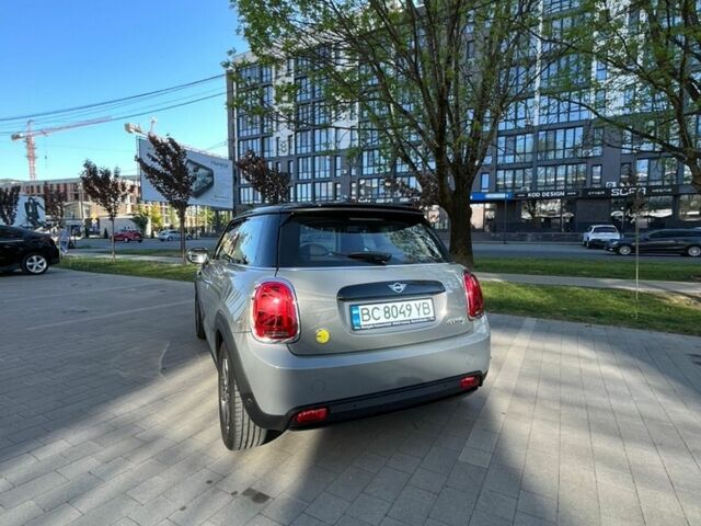 Сірий Міні Cooper, об'ємом двигуна 0 л та пробігом 34 тис. км за 17800 $, фото 4 на Automoto.ua