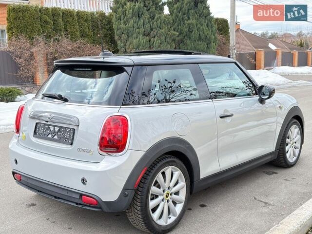 Серый Мини Купер, объемом двигателя 0 л и пробегом 22 тыс. км за 18900 $, фото 5 на Automoto.ua