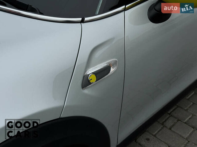 Сірий Міні Cooper, об'ємом двигуна 0 л та пробігом 21 тис. км за 20000 $, фото 17 на Automoto.ua