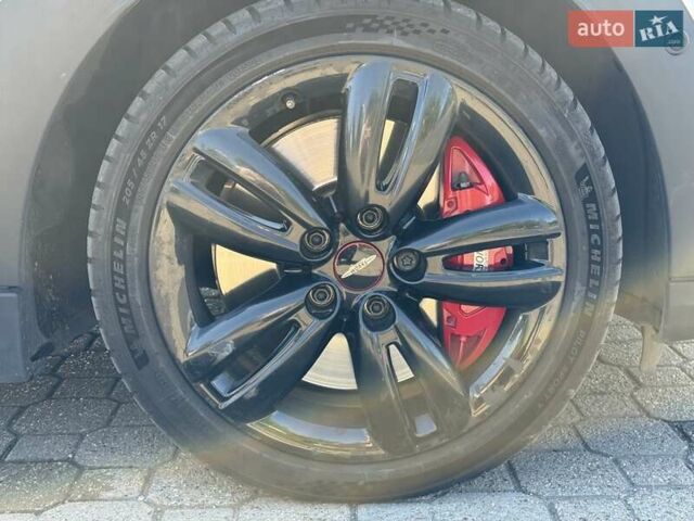 Сірий Міні Cooper, об'ємом двигуна 2 л та пробігом 47 тис. км за 28500 $, фото 9 на Automoto.ua