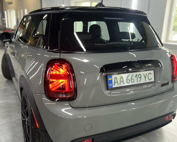 Сірий Міні Cooper, об'ємом двигуна 0 л та пробігом 23 тис. км за 22500 $, фото 11 на Automoto.ua