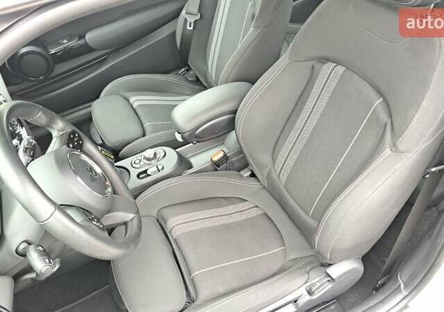 Сірий Міні Cooper, об'ємом двигуна 0 л та пробігом 9 тис. км за 18600 $, фото 14 на Automoto.ua