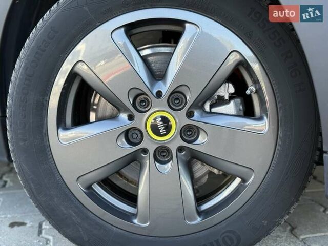 Сірий Міні Cooper, об'ємом двигуна 0 л та пробігом 9 тис. км за 18000 $, фото 37 на Automoto.ua