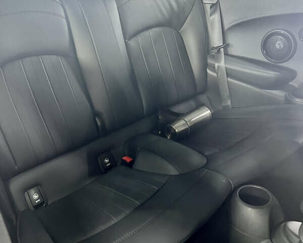 Сірий Міні Cooper, об'ємом двигуна 0 л та пробігом 23 тис. км за 22500 $, фото 19 на Automoto.ua