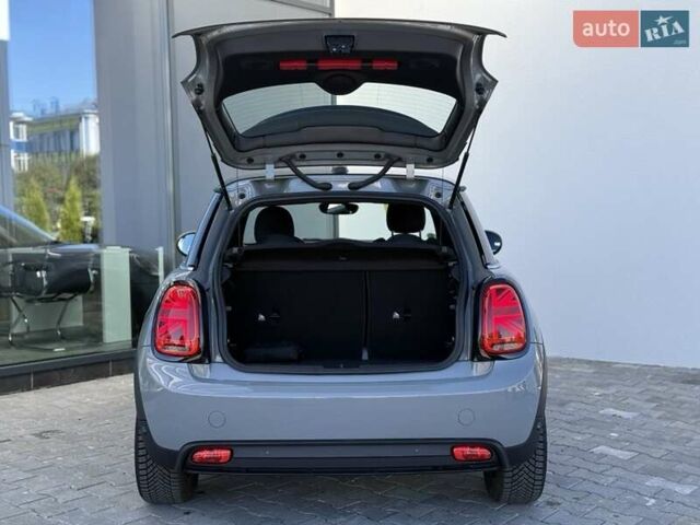 Сірий Міні Cooper, об'ємом двигуна 0 л та пробігом 9 тис. км за 18000 $, фото 18 на Automoto.ua