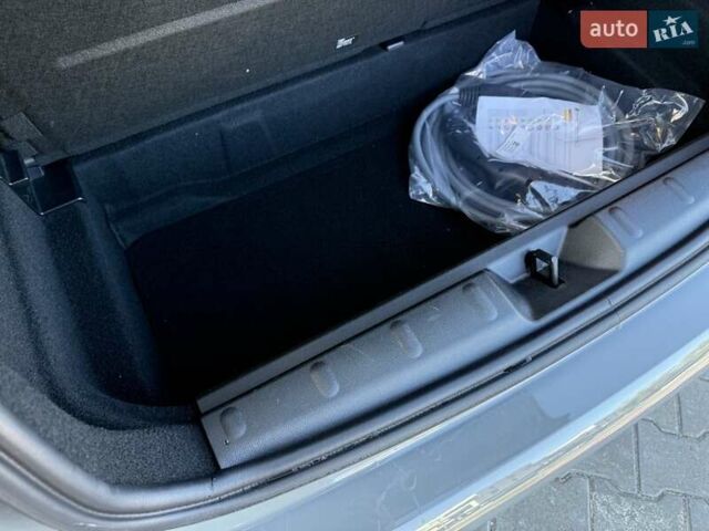 Сірий Міні Cooper, об'ємом двигуна 0 л та пробігом 9 тис. км за 18000 $, фото 24 на Automoto.ua