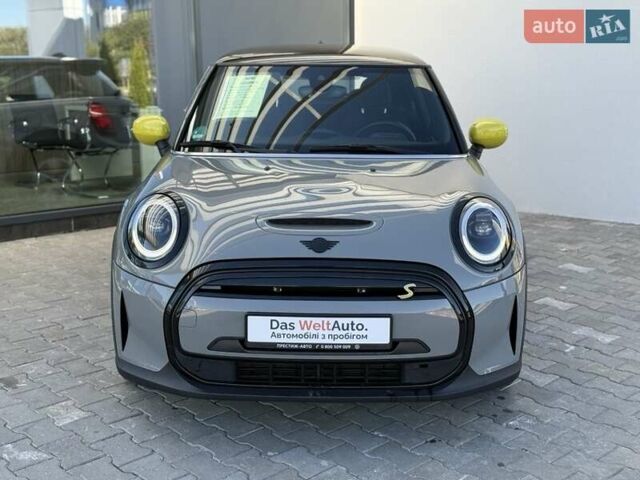 Сірий Міні Cooper, об'ємом двигуна 0 л та пробігом 9 тис. км за 18000 $, фото 8 на Automoto.ua
